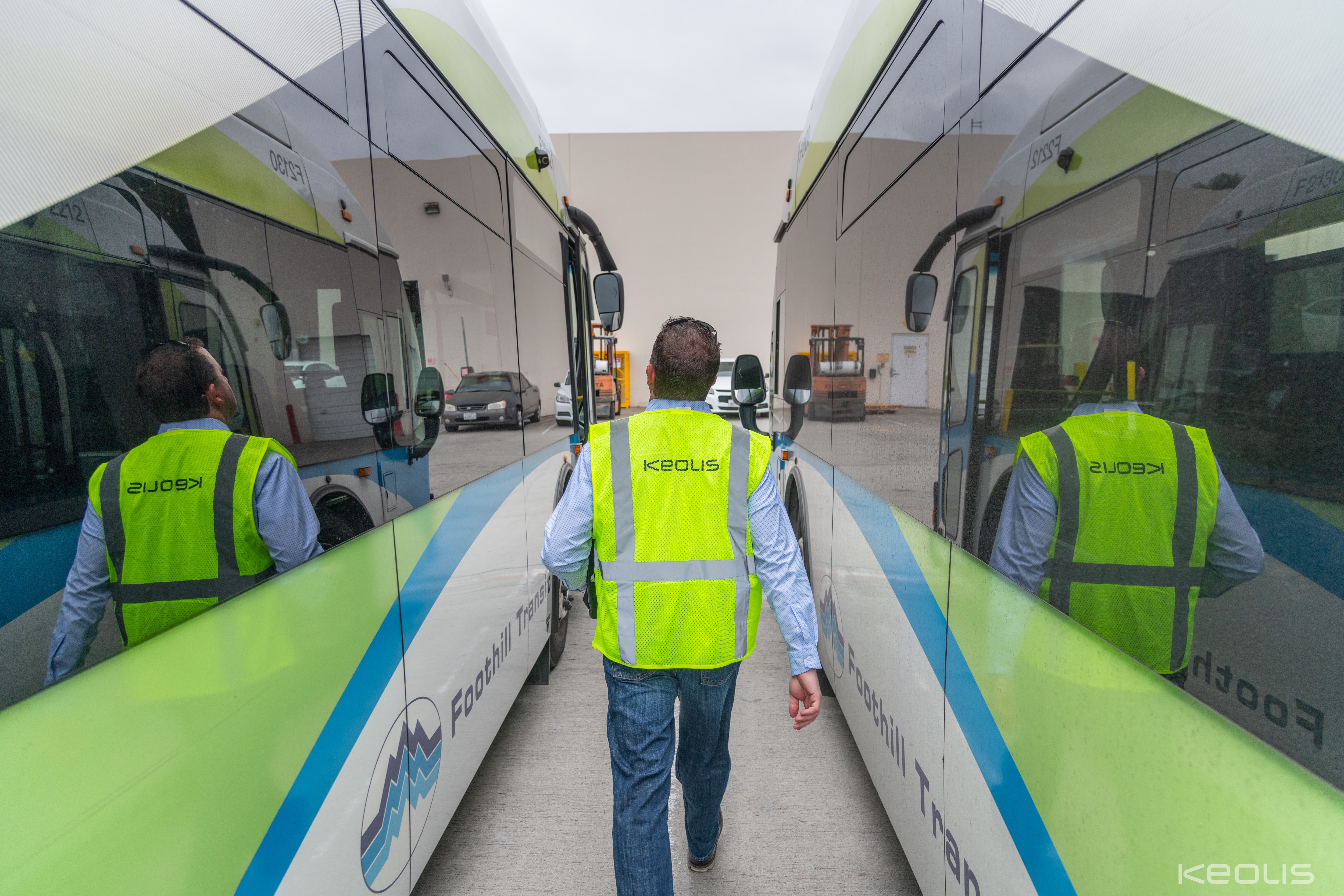 Foothill_Road Supervisor_WIth Buses-1